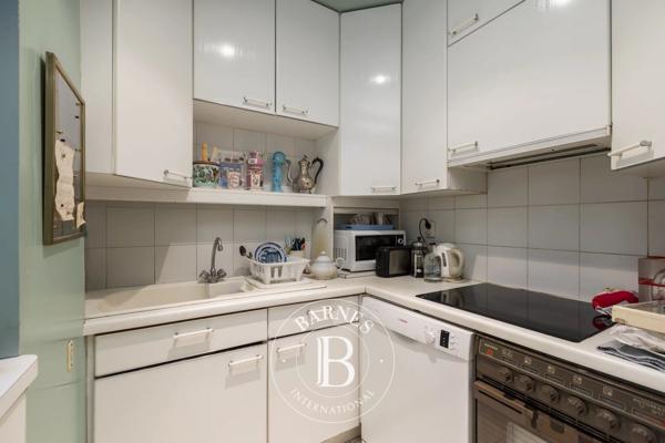 Paris 1er, Appartement 2 Chambres -  117 m² à vendre