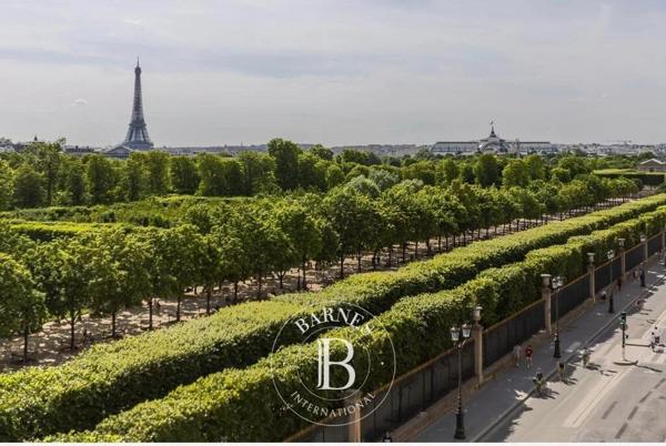 Paris 1er, Appartement 2 Chambres -  117 m² à vendre