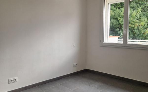 Appartement à louer    2 pièces •  Castelsarrasin