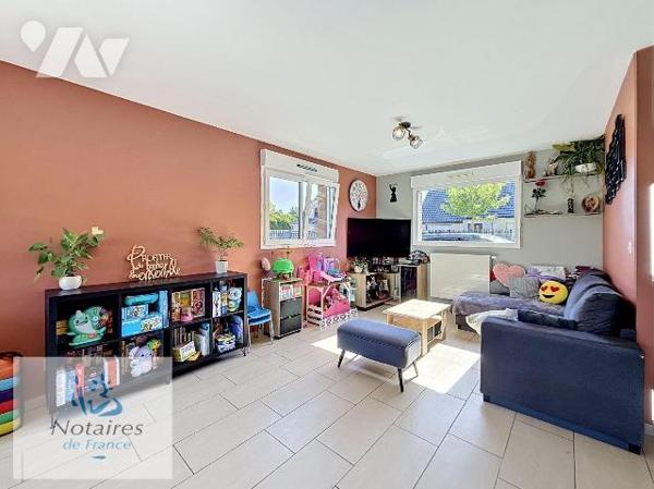 EN EXCLUSIVITE CHEZ VOTRE NOTAIRE !!!

HAZEBROUCK (Creule) - MAISON 2017 - DPE A - 4 CHAMBRES...
