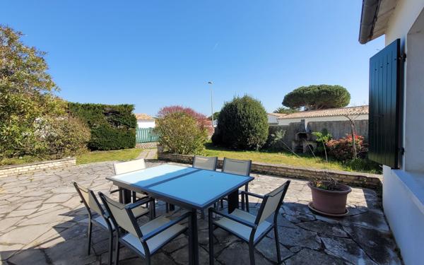 Maison à vendre    5 pièces •  Le Bois-Plage-en-Ré