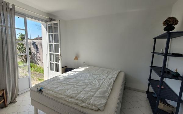 Maison à vendre    5 pièces •  Le Bois-Plage-en-Ré