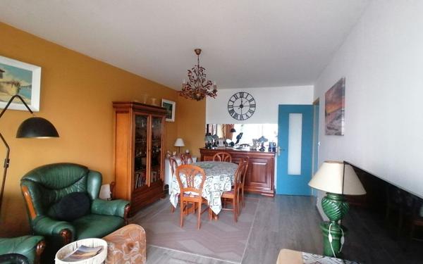 Appartement à vendre    3 pièces • 76,29 m2 Saint-Georges-de-Didonne