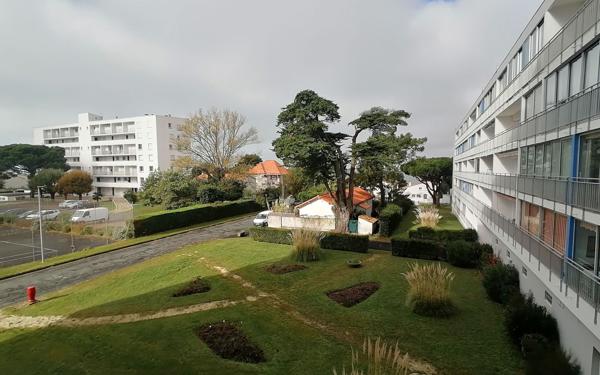 Appartement à vendre    3 pièces • 76,29 m2 Saint-Georges-de-Didonne