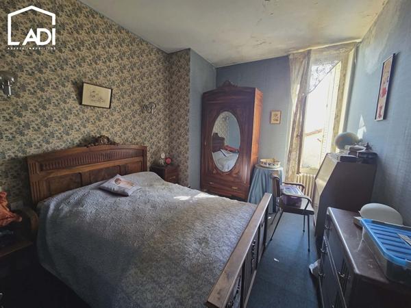 VERRUYES ! Propriété de caractère à fort potentiel !, Verruyes 79310