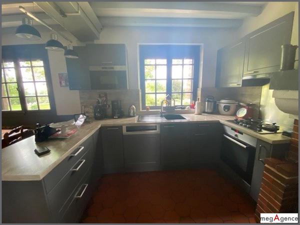 Maison à VIMOUTIERS, 61120 - 8 pièces 175m²