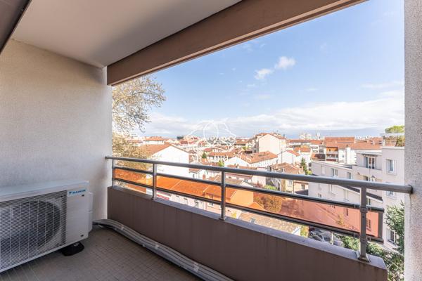 LYON 6e – Bellecombe | T5 familial lumineux avec balcons – 6ᵉ étage