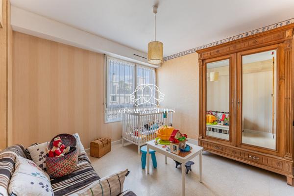 LYON 6e – Bellecombe | T5 familial lumineux avec balcons – 6ᵉ étage