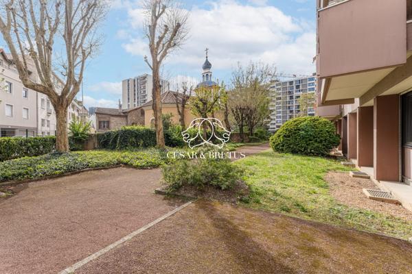 LYON 6e – Bellecombe | T5 familial lumineux avec balcons – 6ᵉ étage