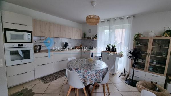 Villa
                                                                                                                                                                                                                                                                                                                        4 pièce(s)                                                                                                                                                                                                          3 chambre(s)                                                                                                                                                                                                          70  m²