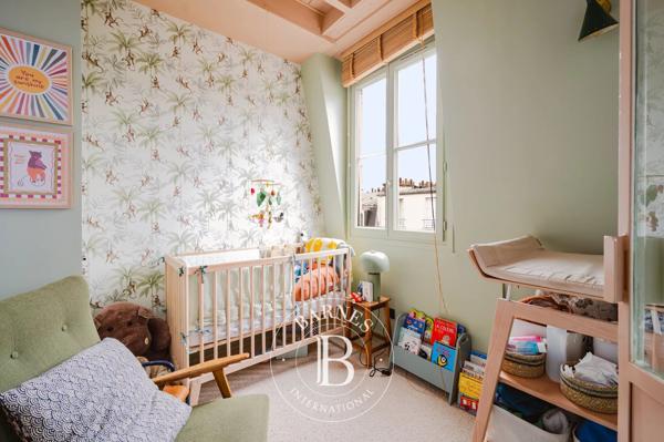 Paris 18ème, Appartement 4 Chambres -  126 m² à vendre