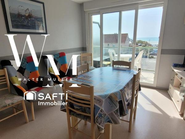 superbe appartement situé à 50 mètres de la mer