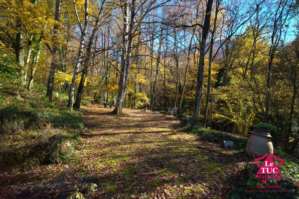 Un véritable havre de paix sur 3000 m² de terrain arboré Trévignin (73100)
