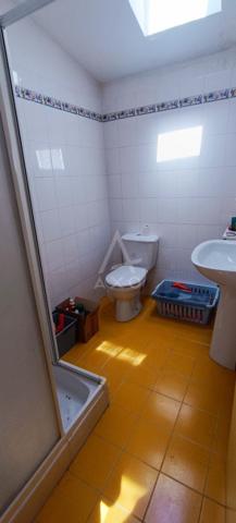 Immeuble loué – Local professionnel + 2 studios