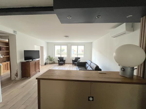 Chambre individuelle de 20m² dans une maison en colocation