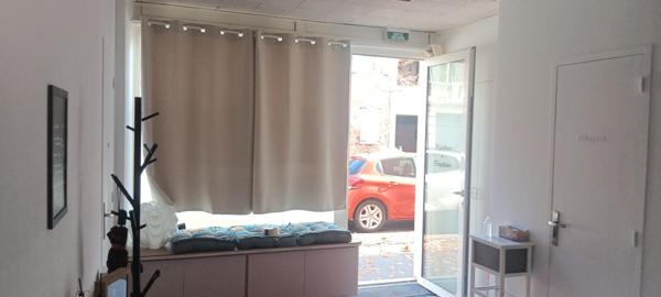 Rodez, Local en rez-de-chaussée de 34 m² environ