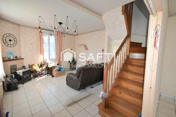 Maison, 4 chambres, 2 garages, terrasse, jardin