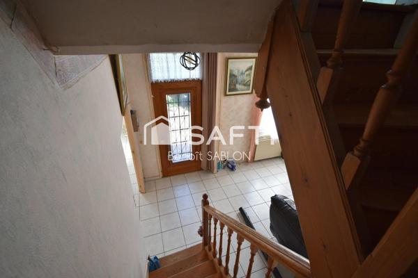 Maison, 4 chambres, 2 garages, terrasse, jardin