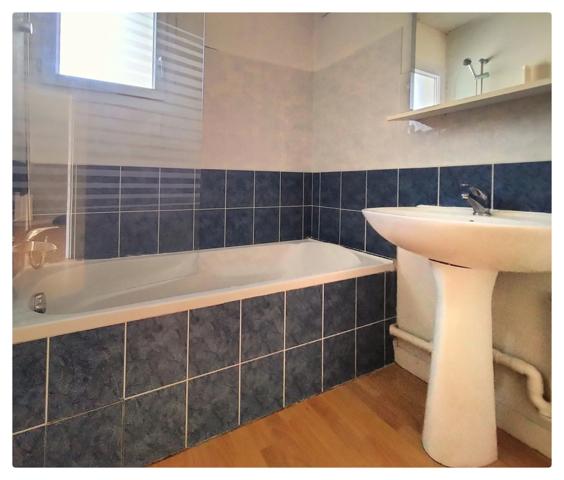 Appartement à vendre 3 pièces, Auray (56), parking, cave