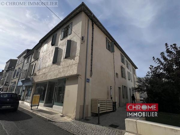 Vente                                                      Fonds de commerce
                        
                                         96 m2                     à Marmande