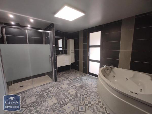 Maison à louer 4 pièces 146.71m² Mérignac (33700)