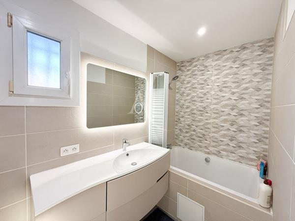 Maison mitoyenne Istres