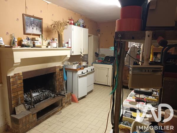 Immeuble à vendre 686 m² Lusseray