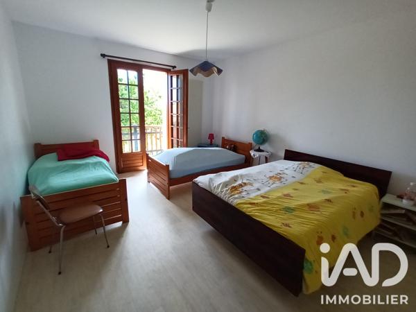 Immeuble à vendre 686 m² Lusseray