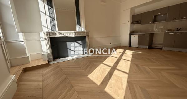 À vendre Appartement 2 pièces 47 m² - Bordeaux 33000