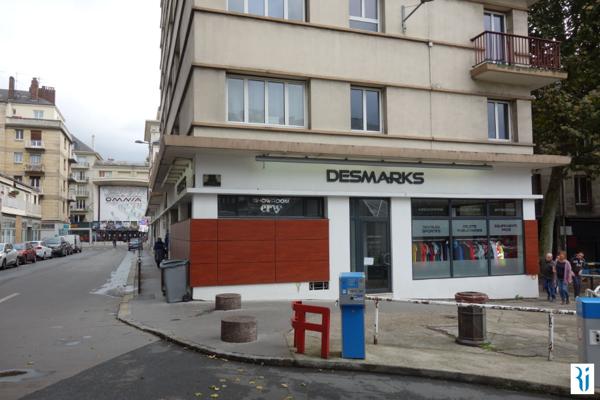 BUREAUX  ACTIVITE  LIBERALE ROUEN CATHEDRALE  HALLE AUX TOILES