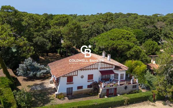 Villa 8 pièces à vendre Hossegor - 40150 / Réf: SR1-419