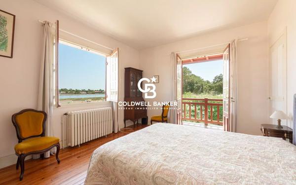 Villa 8 pièces à vendre Hossegor - 40150 / Réf: SR1-419