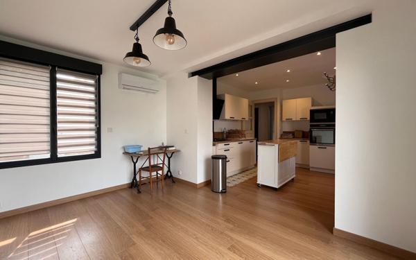 Maison à vendre    5 pièces •  Saint-Jean-le-Blanc