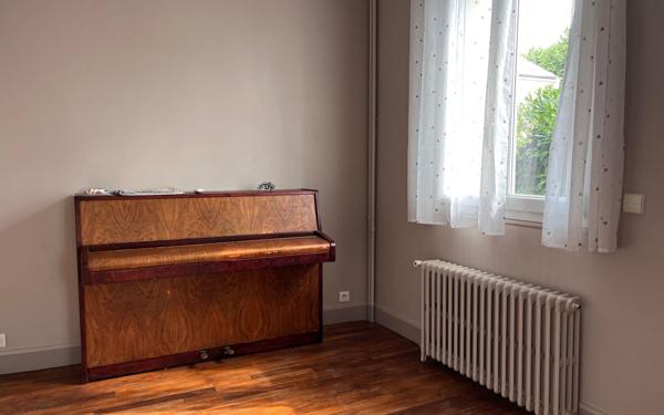 Maison à vendre    5 pièces •  Saint-Jean-le-Blanc