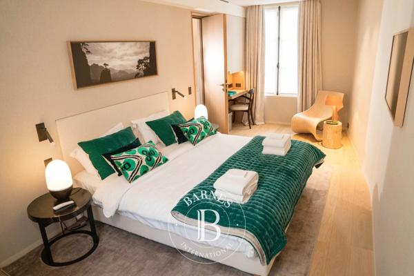 Paris 7ème, Appartement 3 Chambres -  169 m² à vendre