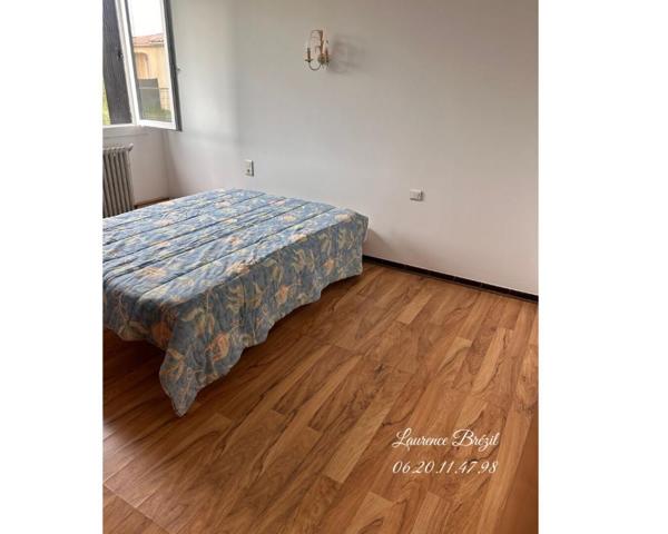 En exclusivité à Oraison, Maison individuelle de  217 m2 sur un terrain clos et arboré de  plus de 1500 m²