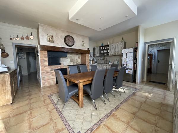 Maison 9 pièces - 450 m² Bien prestige