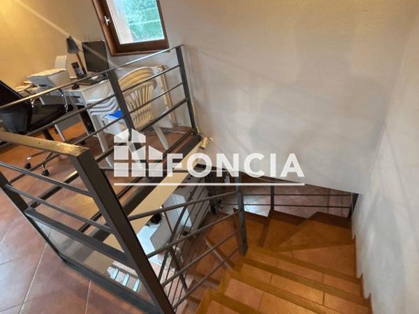 Location Maison 3 pièces 143.72 m² - 30 CHEMIN DU MORTIER Bessenay 69690