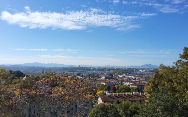 Appartement à louer    4 pièces •  Bayonne