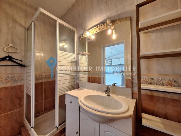 Maison de village
                                                                                                                                                                                                                                                                                                                        4 pièce(s)                                                                                                                                                                                                          3 chambre(s)                                                                                                                                                                                                          123  m²