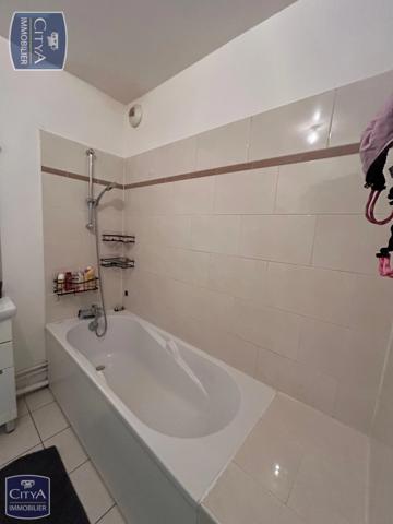 Appartement à vendre 2 pièces 42.39m² Corbeil-Essonnes (91100)