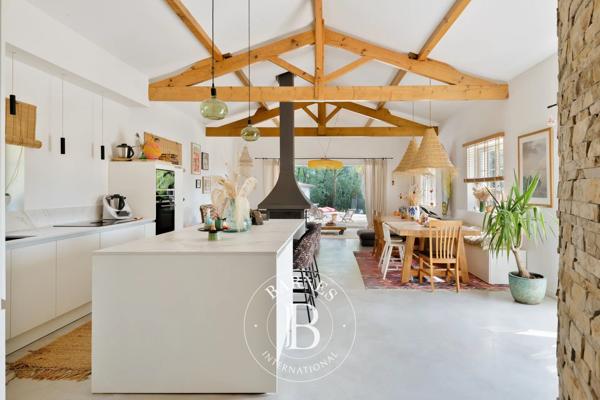 Saint-Jean-de-Luz, Maison  270 m² à vendre