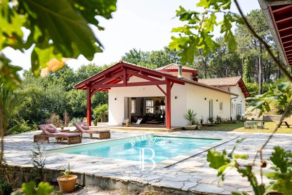 Saint-Jean-de-Luz, Maison  270 m² à vendre