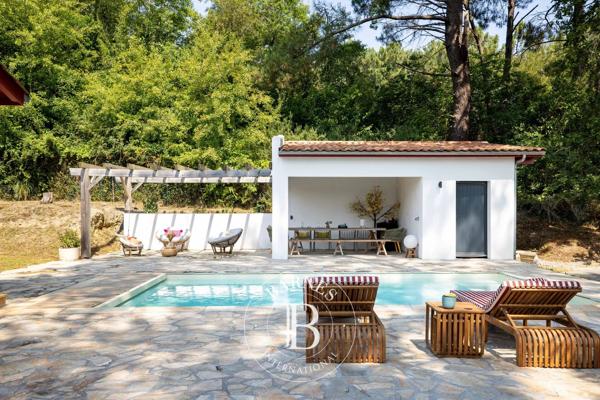 Saint-Jean-de-Luz, Maison  270 m² à vendre