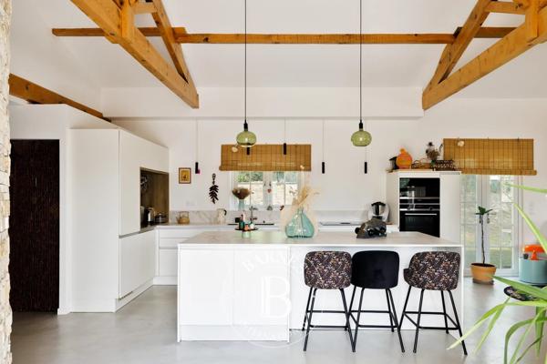 Saint-Jean-de-Luz, Maison  270 m² à vendre