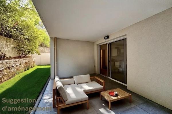 À NIMES (30) Appartement à vendre T4 avec terrasse et place de parking