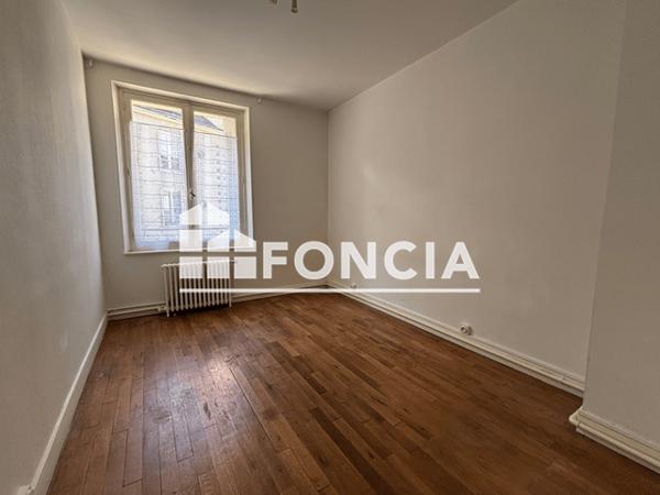 Location Appartement 2 pièces 45.05 m² - 16 RUE EMILE LAURENS Blois 41000