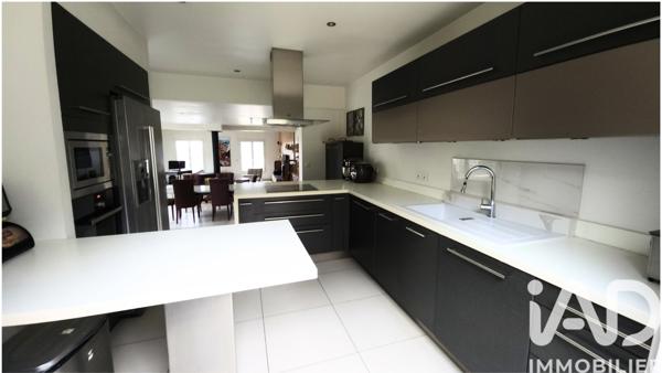 Maison à vendre 7 pièces 190 m² Chennevières-sur-Marne