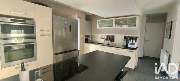 Maison à vendre 7 pièces 154 m² La Chapelle-sur-Erdre