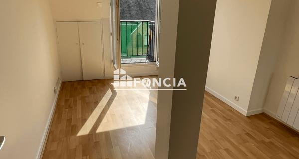 Location Studio 25.43 m² - Paris 75014
